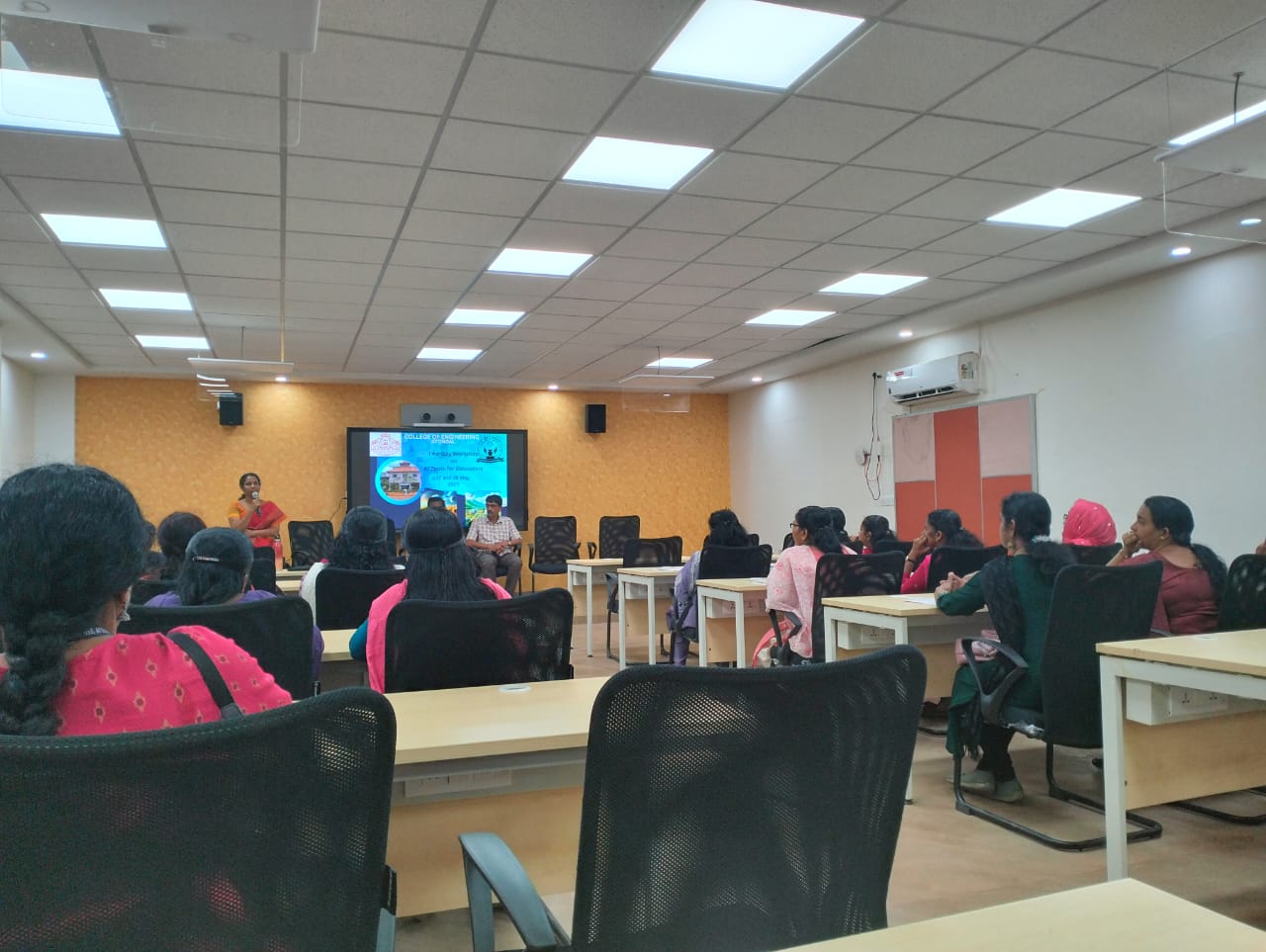 workshop2.jpg